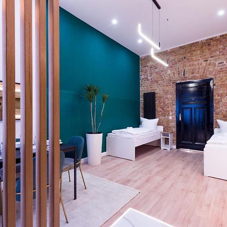 Hevals Spa & Design Apartment เบอร์ลิน ภายนอก รูปภาพ
